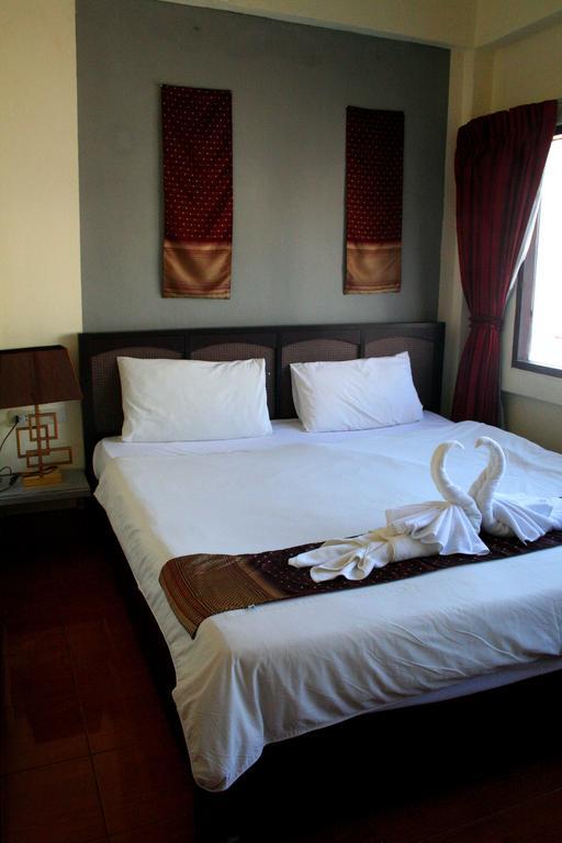 2Gether Guesthouse Karon Δωμάτιο φωτογραφία