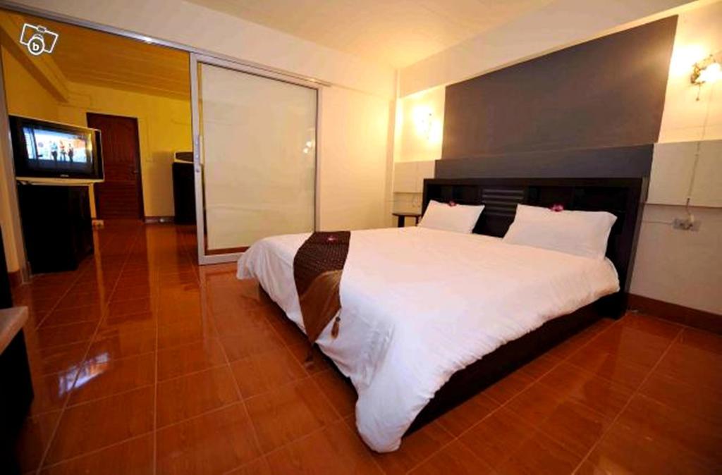 2Gether Guesthouse Karon Δωμάτιο φωτογραφία