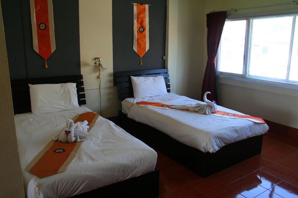 2Gether Guesthouse Karon Δωμάτιο φωτογραφία